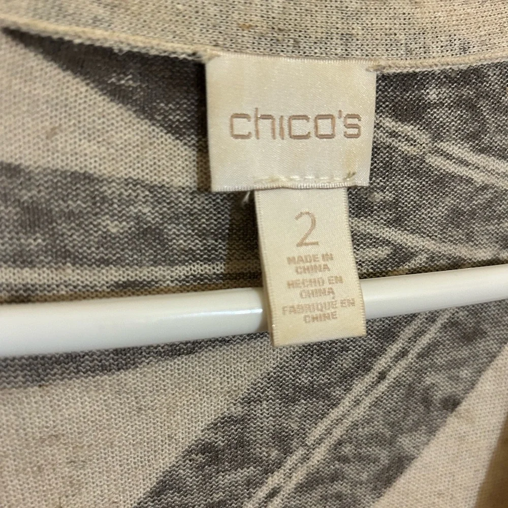 Chico’s Women’s Cardigan Size 2 - Picture 3 of 6